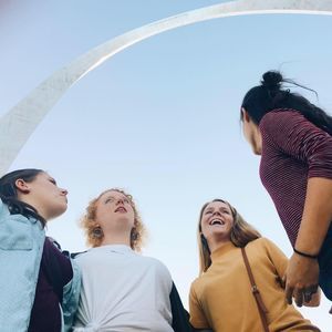 Meet your Posher, Avery